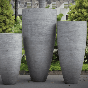 Flora Grande 4 ft Planter