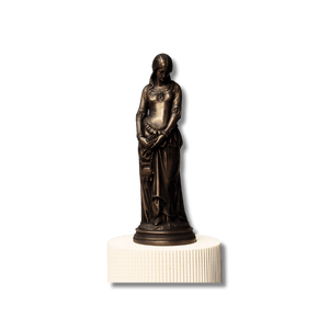 Groovy Pedestal