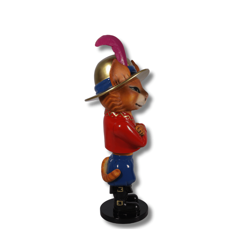Pedro the Cat Animal Sculpture