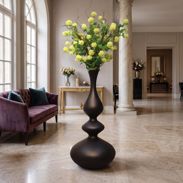 Heinimex Flora Eleganza vase, smooth matte black finish, modern luxury minimalist lifestyle photo