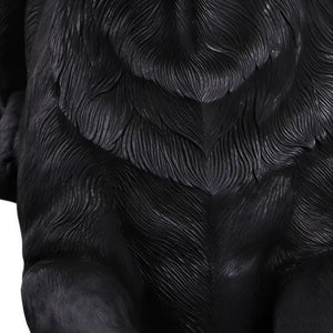 labrador-lying-down-black-detail