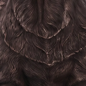 labrador-lying-down-bronze-finish-detail