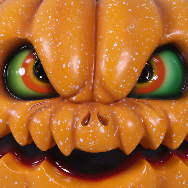 Heinimex Pumpkin Brothers - Moe Halloween decor, speckled orange painted finish, spooky animated haunted house style close up detail