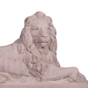Resting Lions (set of 2)