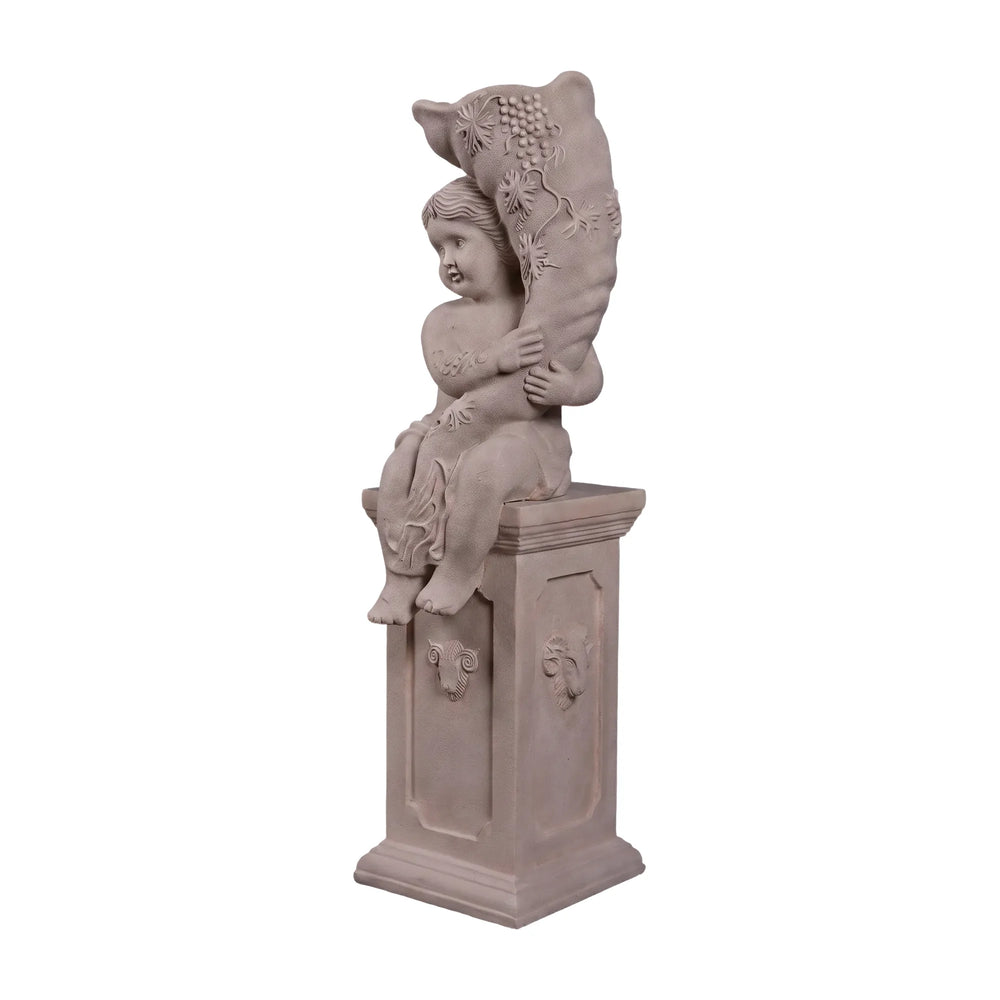 Sitting Boy With Fill Horn (Not In Usa)