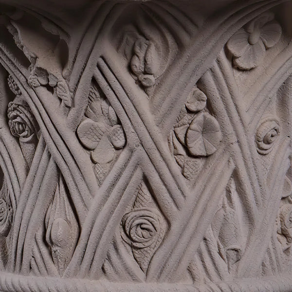Spring Urn (Not In Usa)